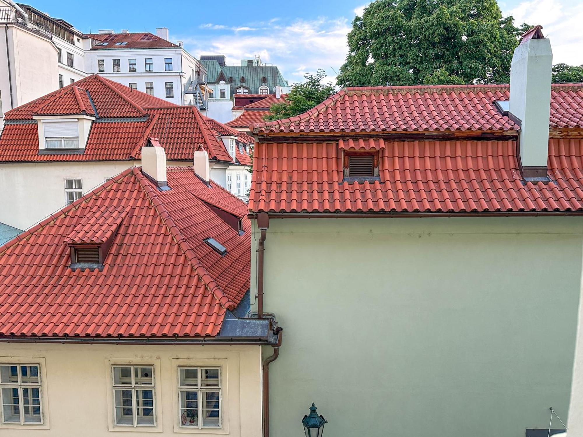 Stylish Next To Wenceslas Square Apartment *